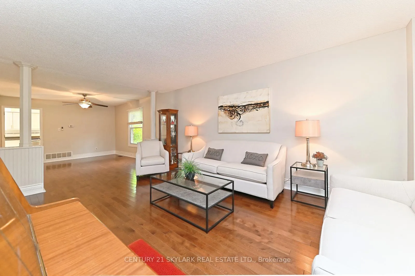 Photo 11 of 33 Hathaway Court, Caledon, Bolton North — HOMEH