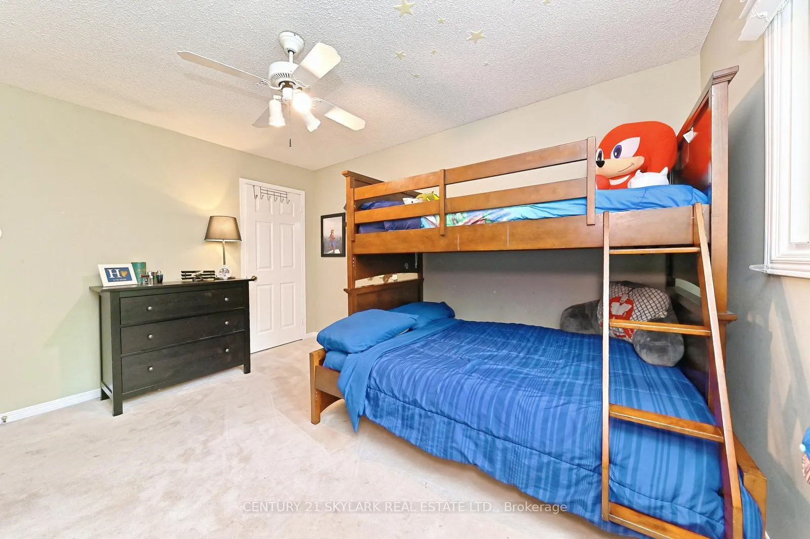 Photo 19 of 33 Hathaway Court, Caledon, Bolton North — HOMEH