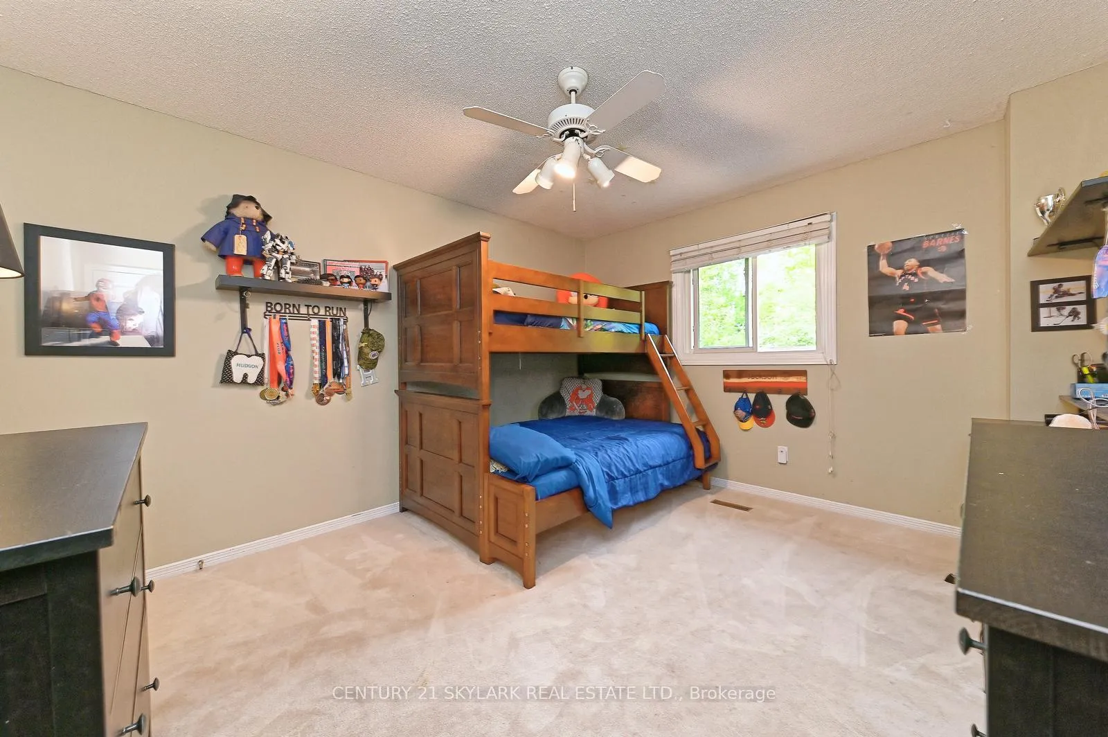 Photo 20 of 33 Hathaway Court, Caledon, Bolton North — HOMEH