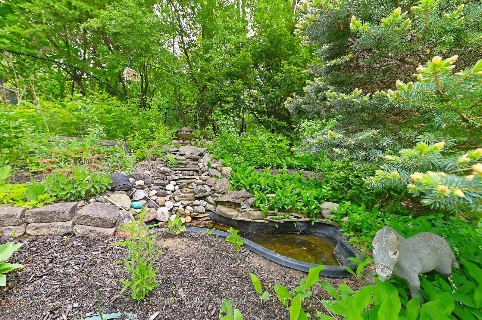Photo 35 of 33 Hathaway Court, Caledon, Bolton North — HOMEH