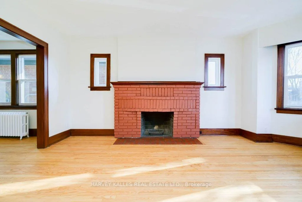 Photo 11 of Unit 2, 18 Golfdale Road, Toronto, Lawrence Park North — HOMEH