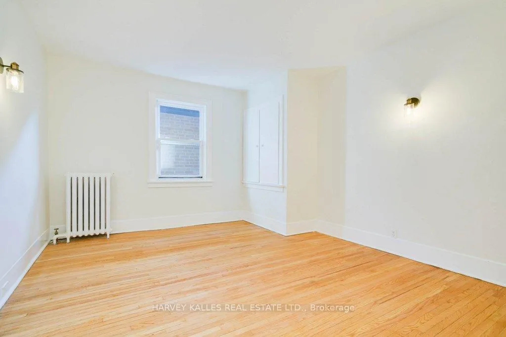 Photo 19 of Unit 2, 18 Golfdale Road, Toronto, Lawrence Park North — HOMEH