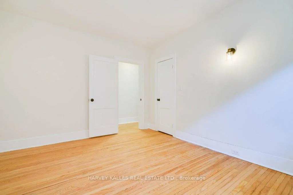 Photo 21 of Unit 2, 18 Golfdale Road, Toronto, Lawrence Park North — HOMEH
