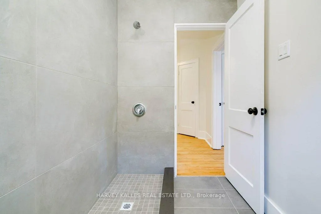 Photo 24 of Unit 2, 18 Golfdale Road, Toronto, Lawrence Park North — HOMEH