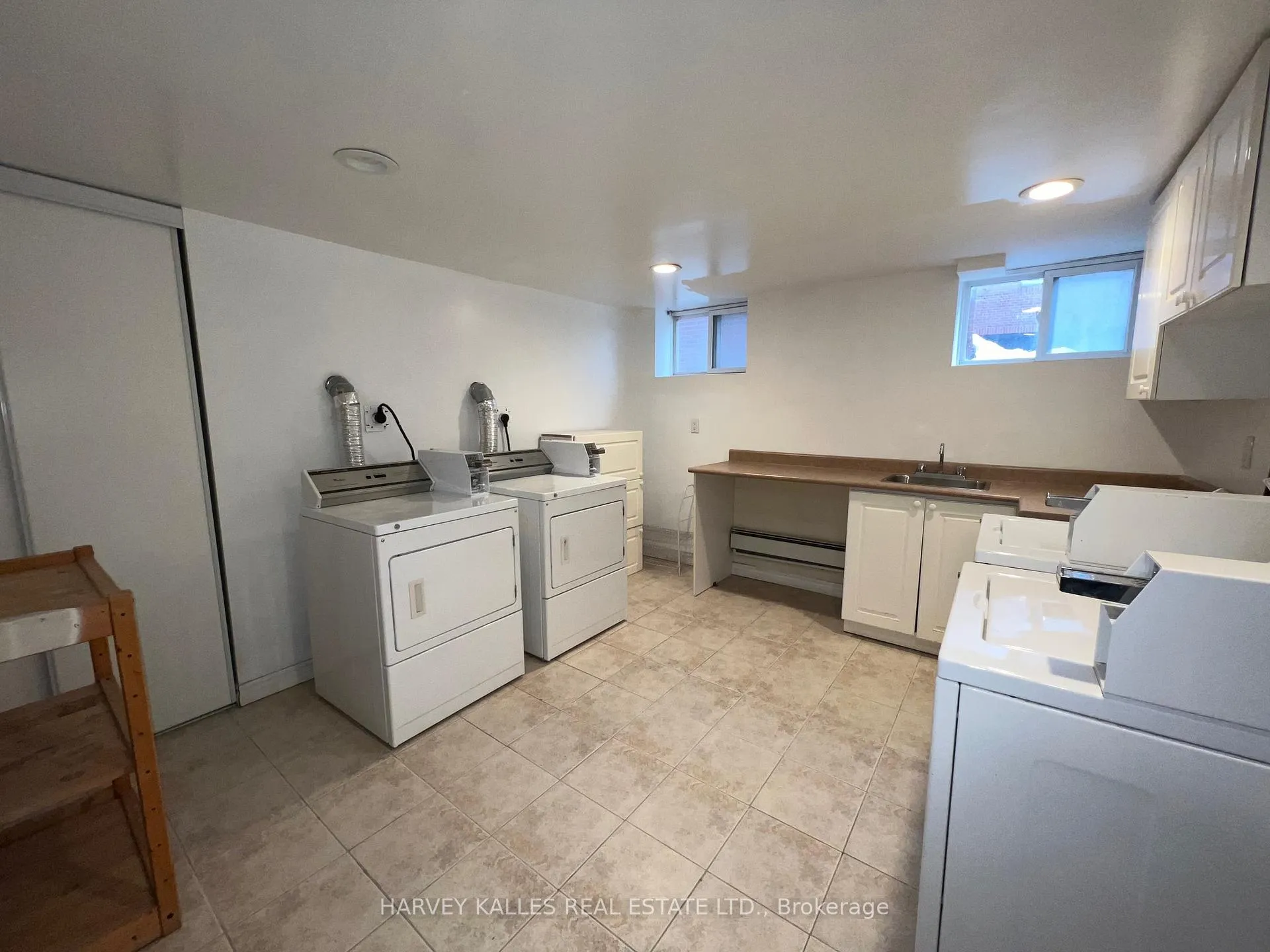 Photo 34 of Unit 2, 18 Golfdale Road, Toronto, Lawrence Park North — HOMEH