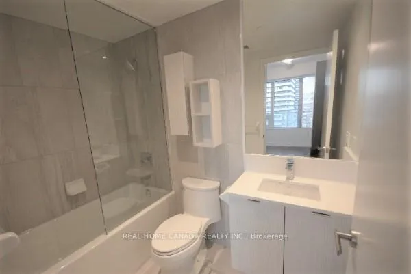 Photo 8 of Unit 2105, 195 Redpath Avenue, Toronto, Mount Pleasant West — HOMEH