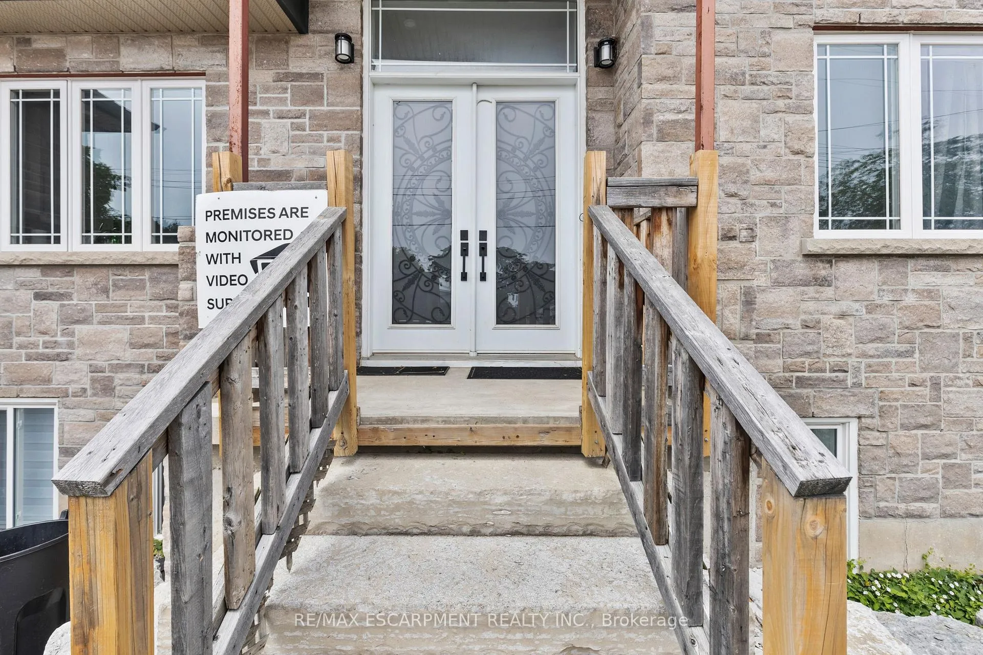 Photo 2 of 87 Owen Place, Hamilton, Greenford — HOMEH