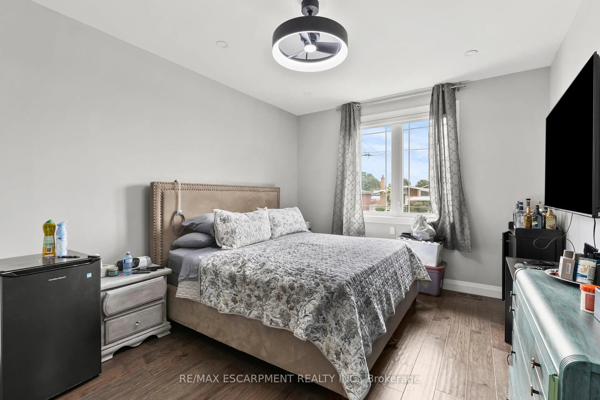 Photo 5 of 87 Owen Place, Hamilton, Greenford — HOMEH