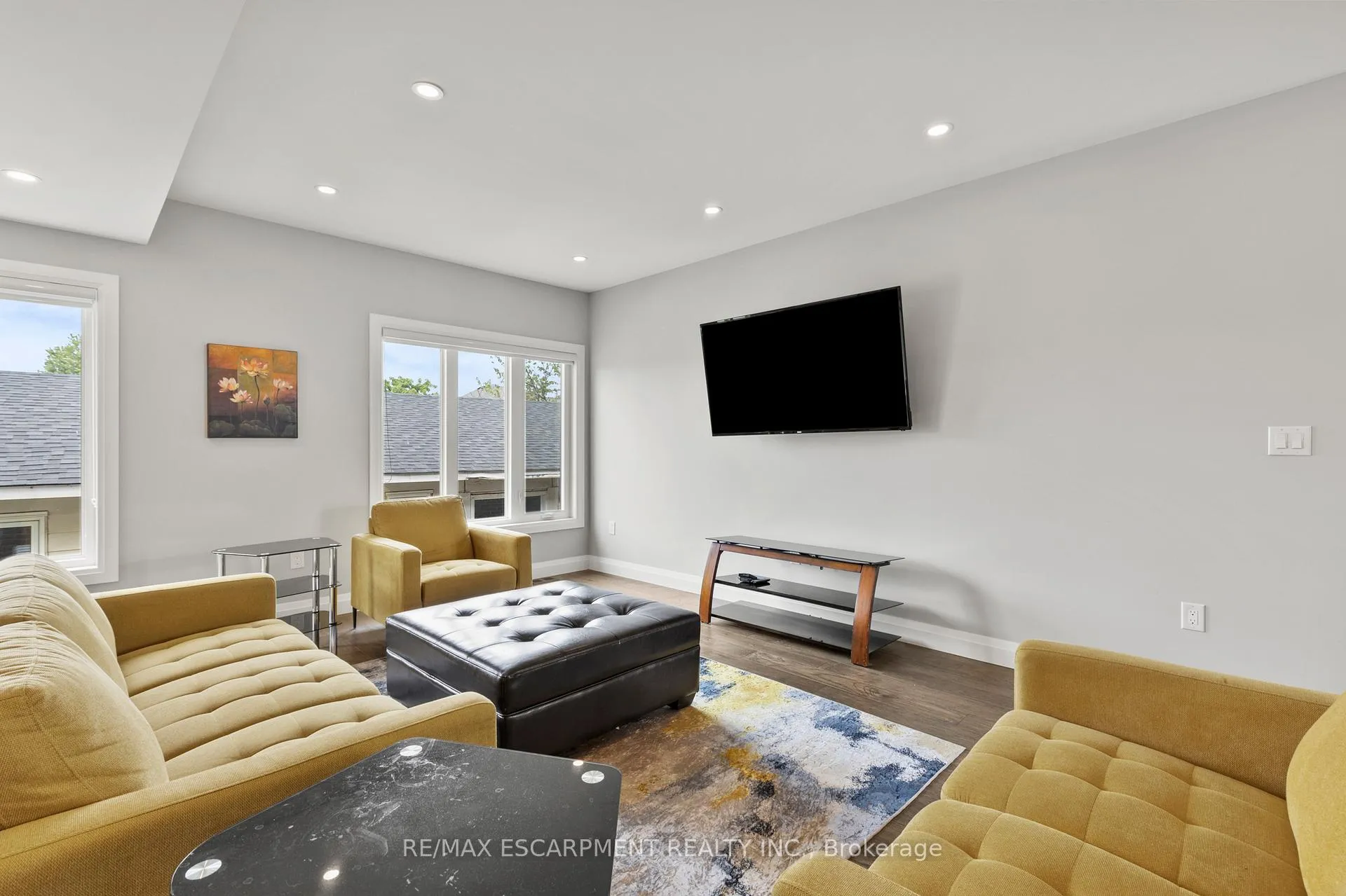 Photo 6 of 87 Owen Place, Hamilton, Greenford — HOMEH
