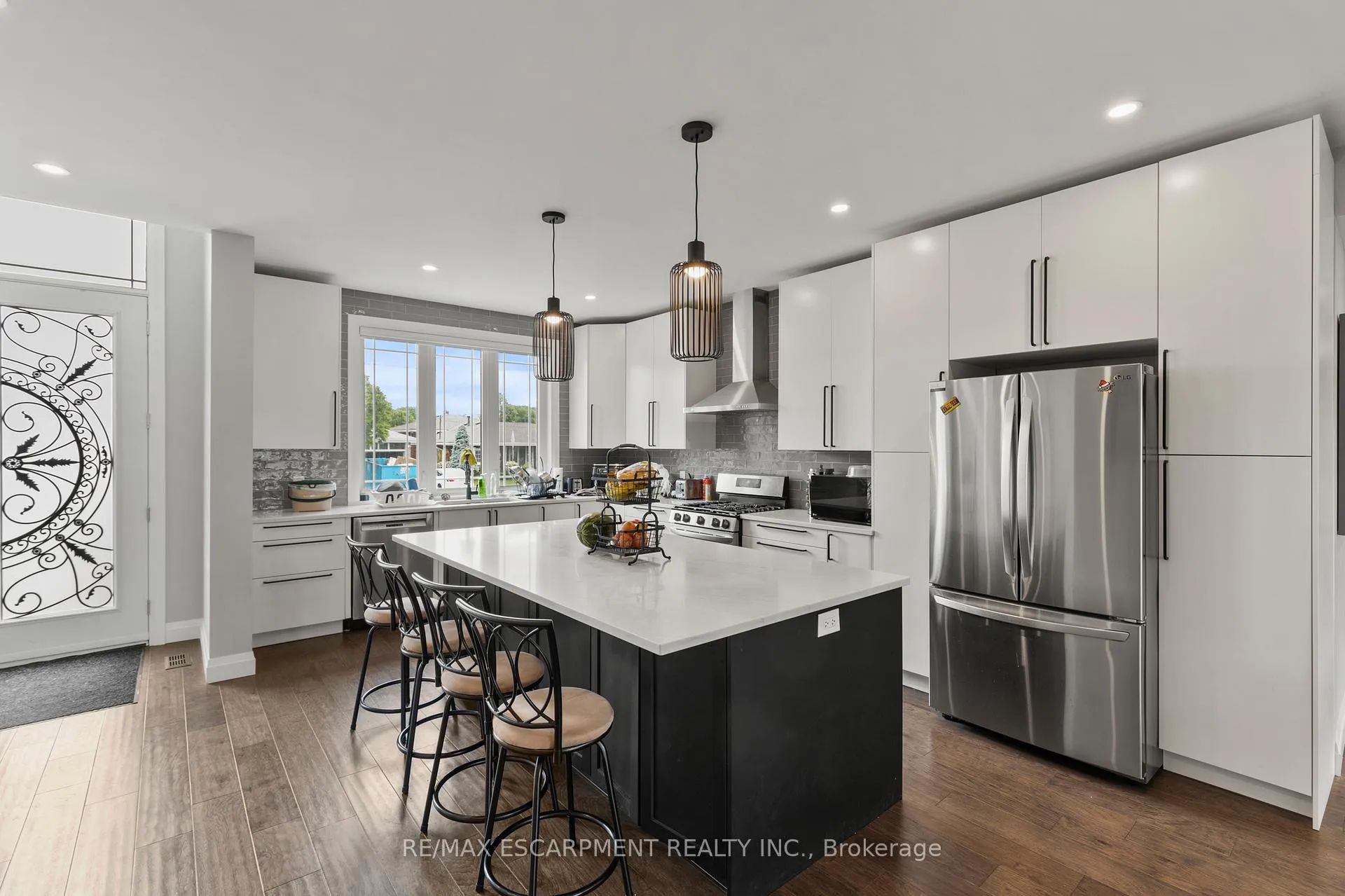 Photo 9 of 87 Owen Place, Hamilton, Greenford — HOMEH