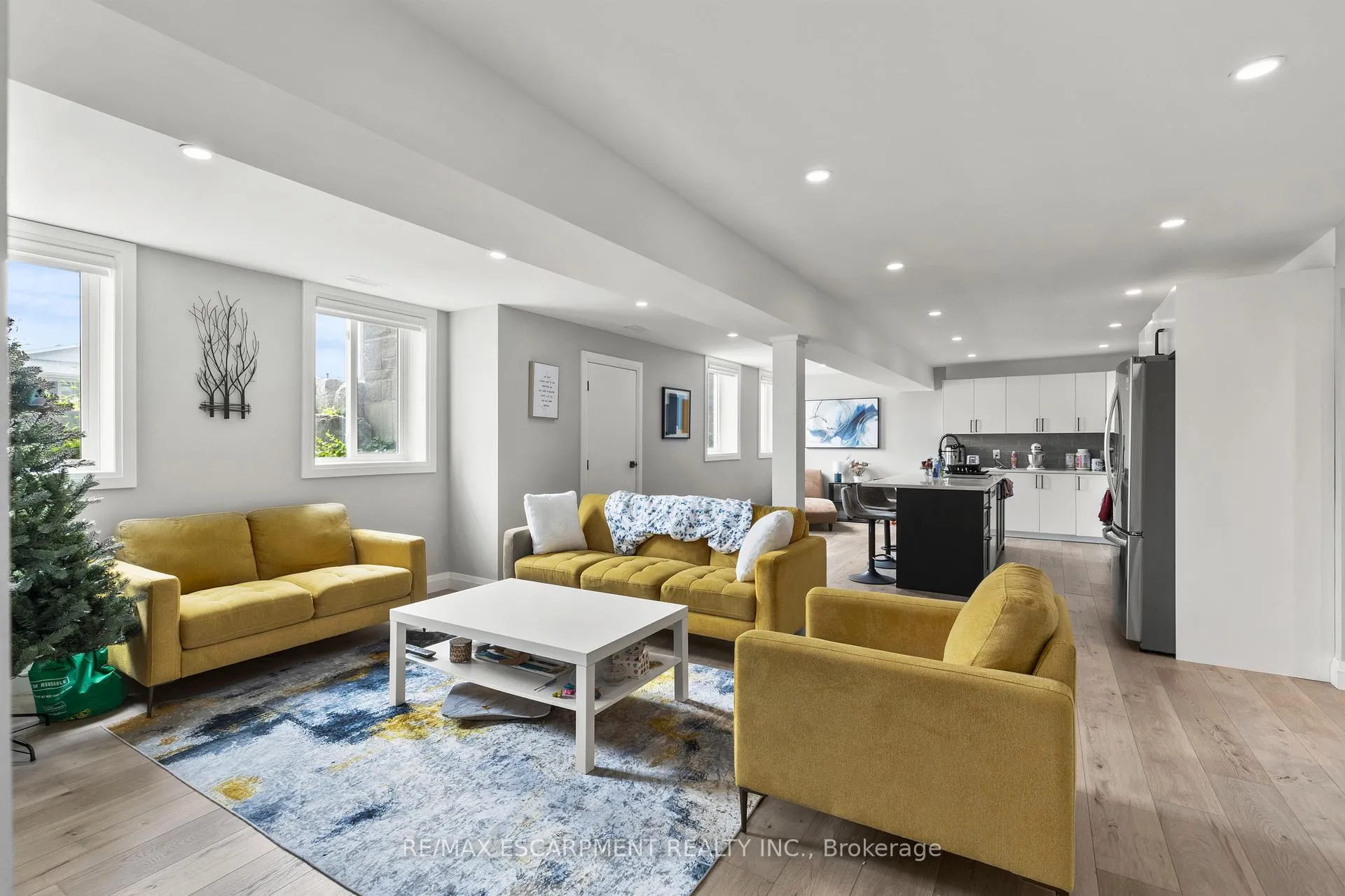 Photo 22 of 87 Owen Place, Hamilton, Greenford — HOMEH