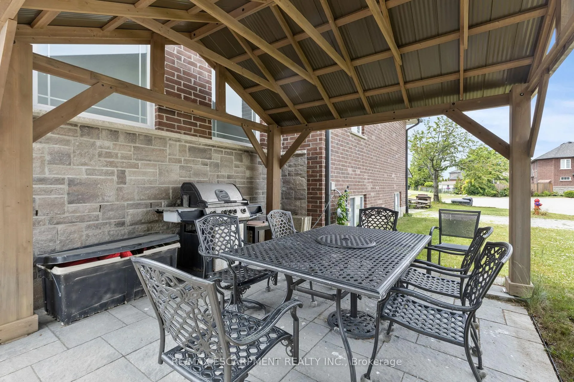 Photo 31 of 87 Owen Place, Hamilton, Greenford — HOMEH