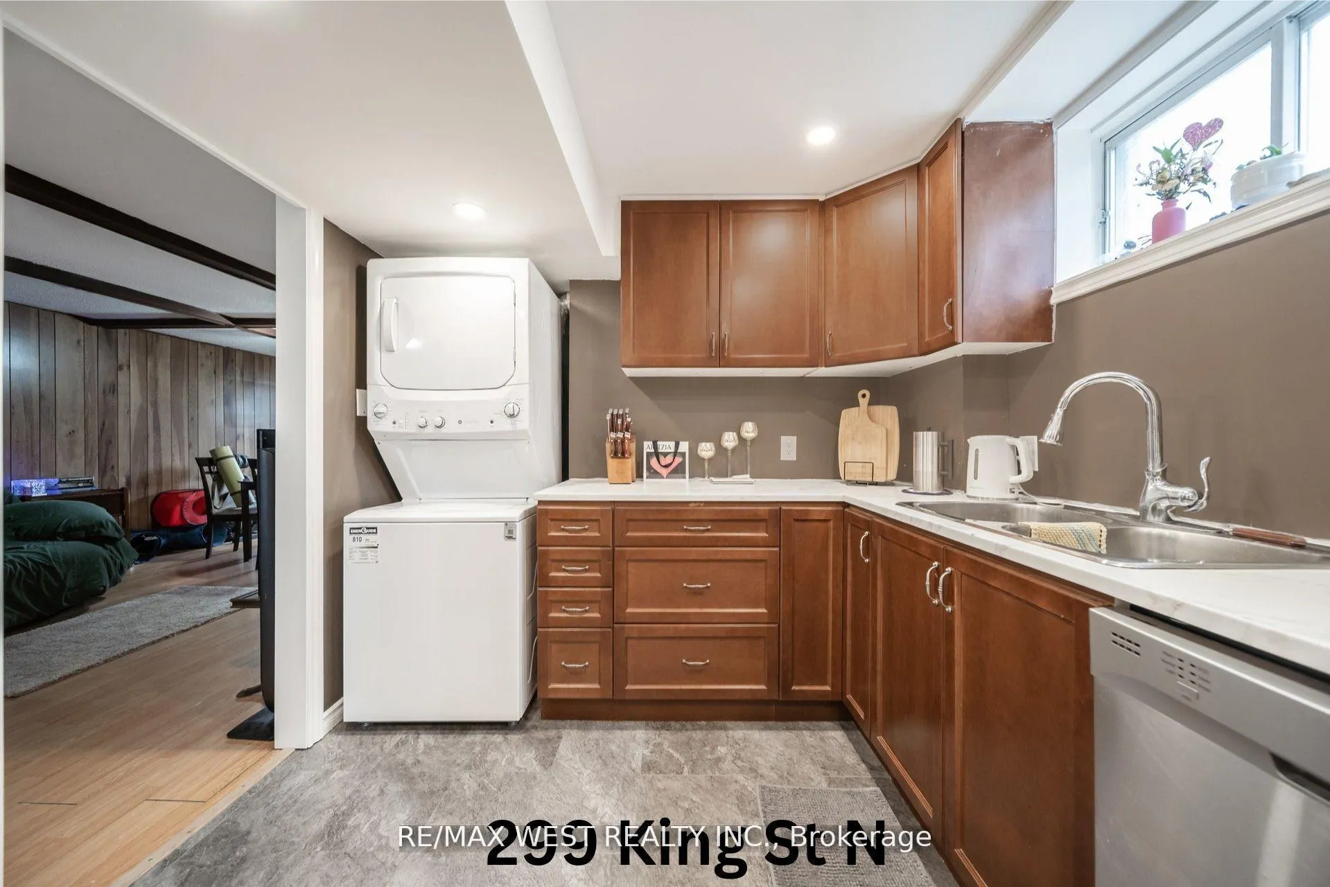 Photo 8 of 299&295 King Street N, New Tecumseth, Alliston — HOMEH