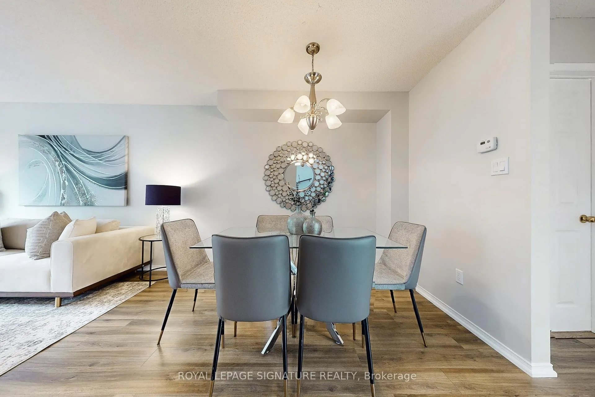 Photo 10 of 263 Pinnacle Trail, Aurora, Bayview Wellington — HOMEH