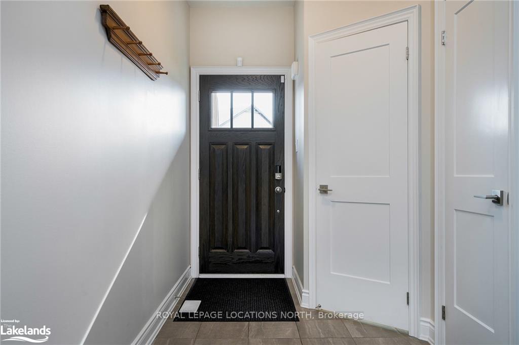 Photo 15 of 24 Foley Crescent, Collingwood — HOMEH