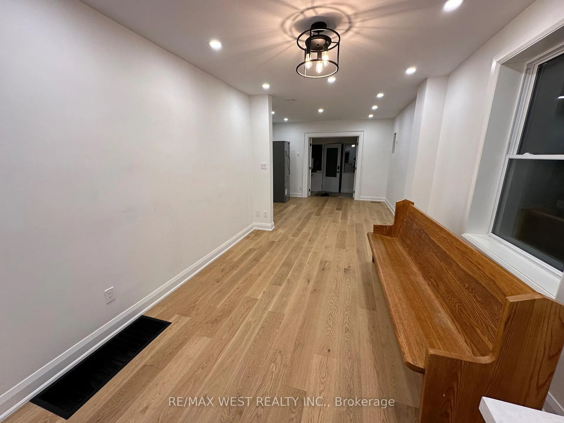 Photo 14 of 81 Kent Road, Toronto, Greenwood-Coxwell — HOMEH