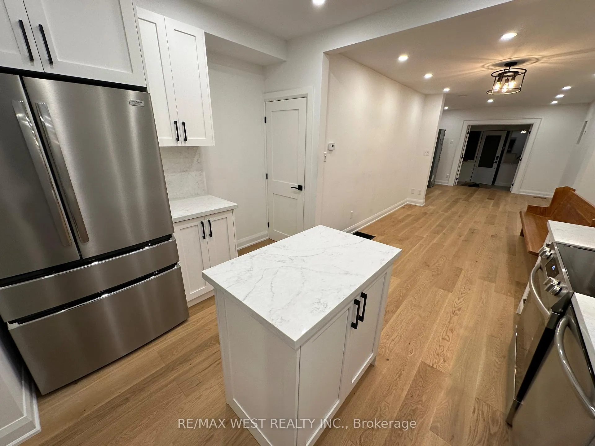 Photo 17 of 81 Kent Road, Toronto, Greenwood-Coxwell — HOMEH