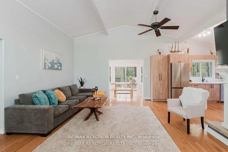 Photo 6 of 408 Curry Road, Midland — HOMEH