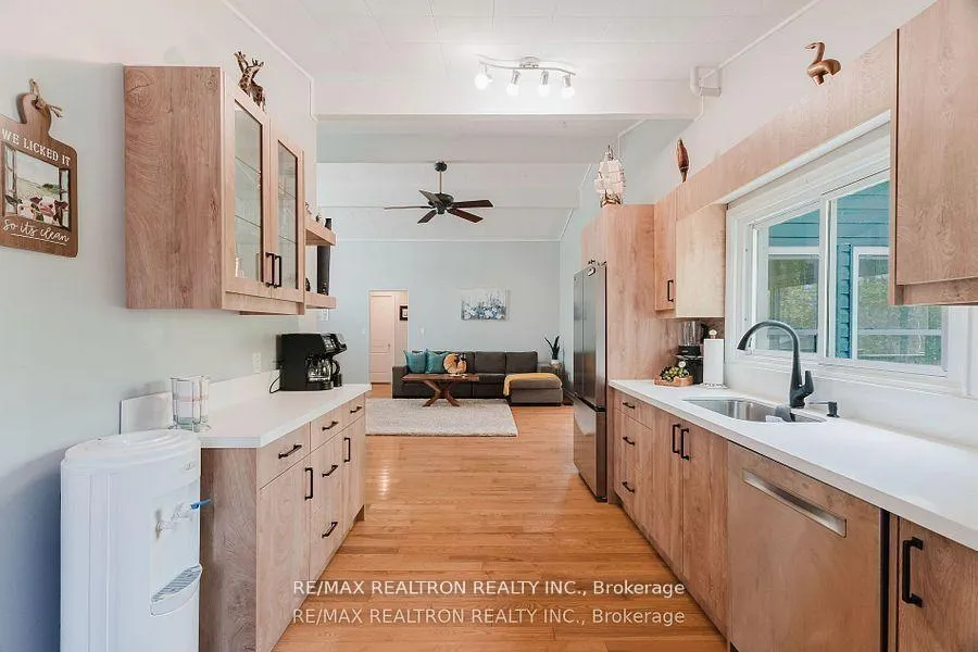 Photo 8 of 408 Curry Road, Midland — HOMEH