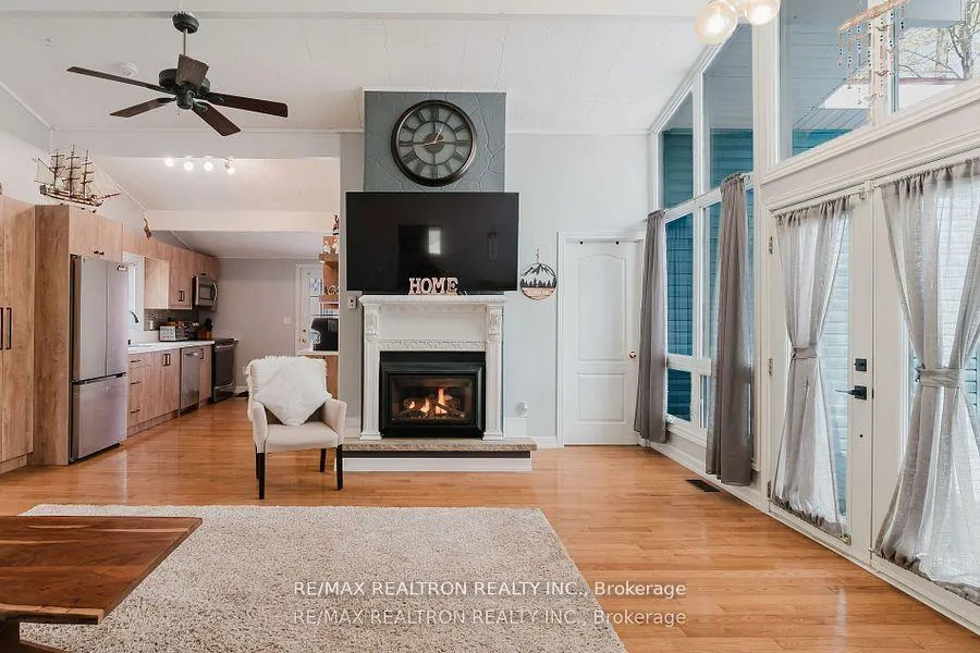 Photo 21 of 408 Curry Road, Midland — HOMEH