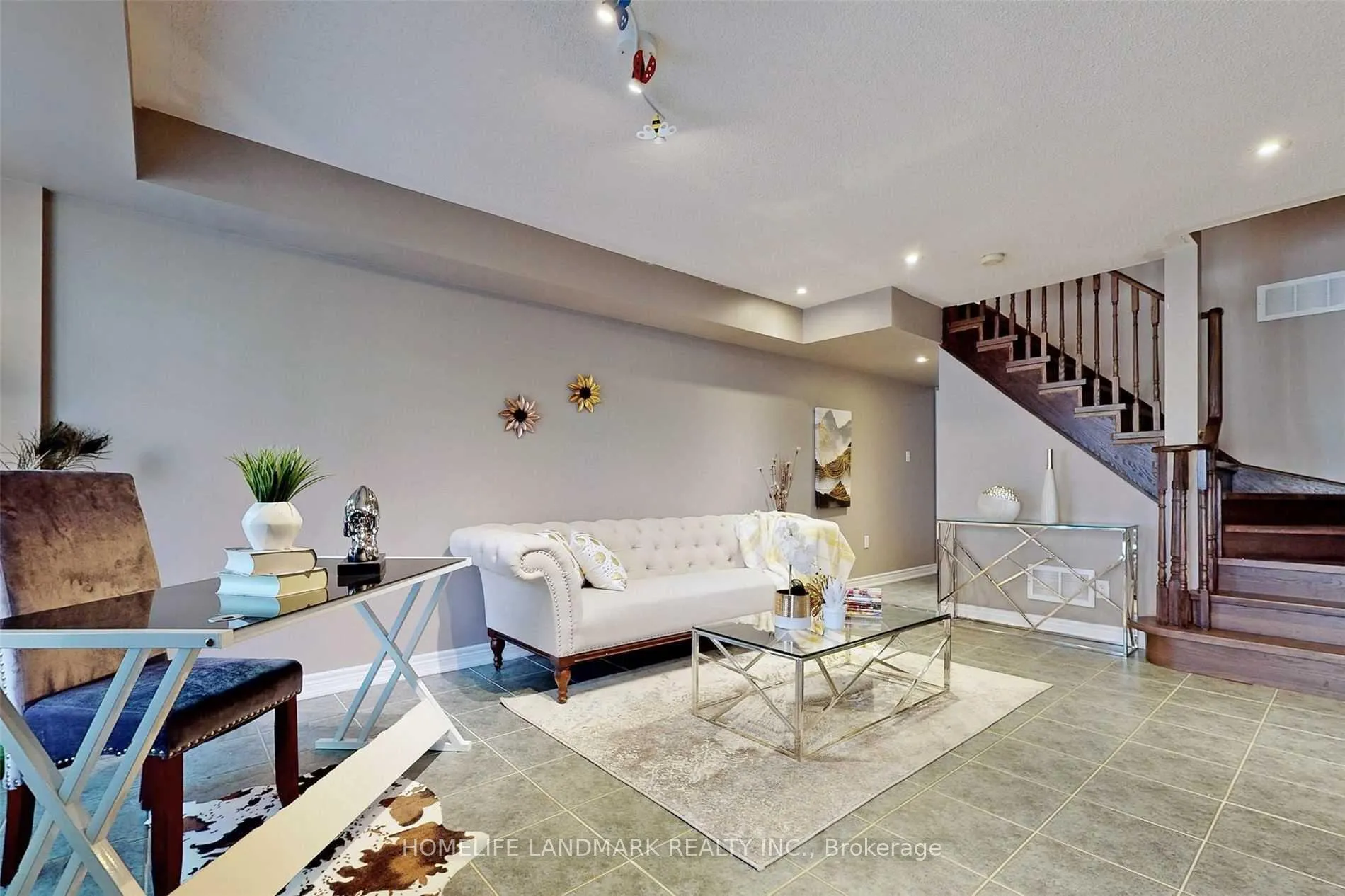 Photo 5 of 2767 Bur Oak Avenue, Markham, Cornell — HOMEH