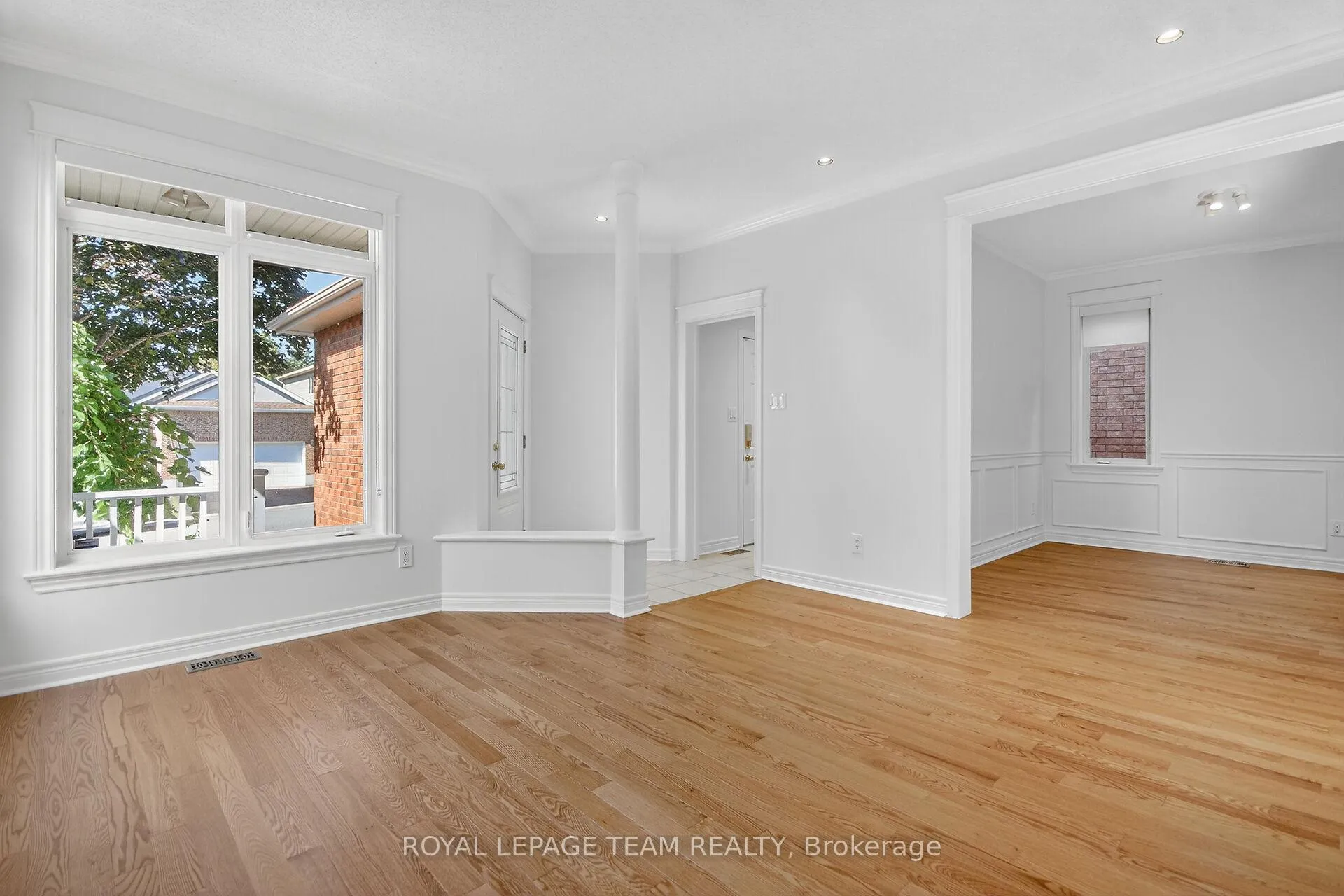 Photo 7 of 6 Stonecroft Terrace, Ottawa, Kanata - Kanata Lakes/Heritage Hills — HOMEH