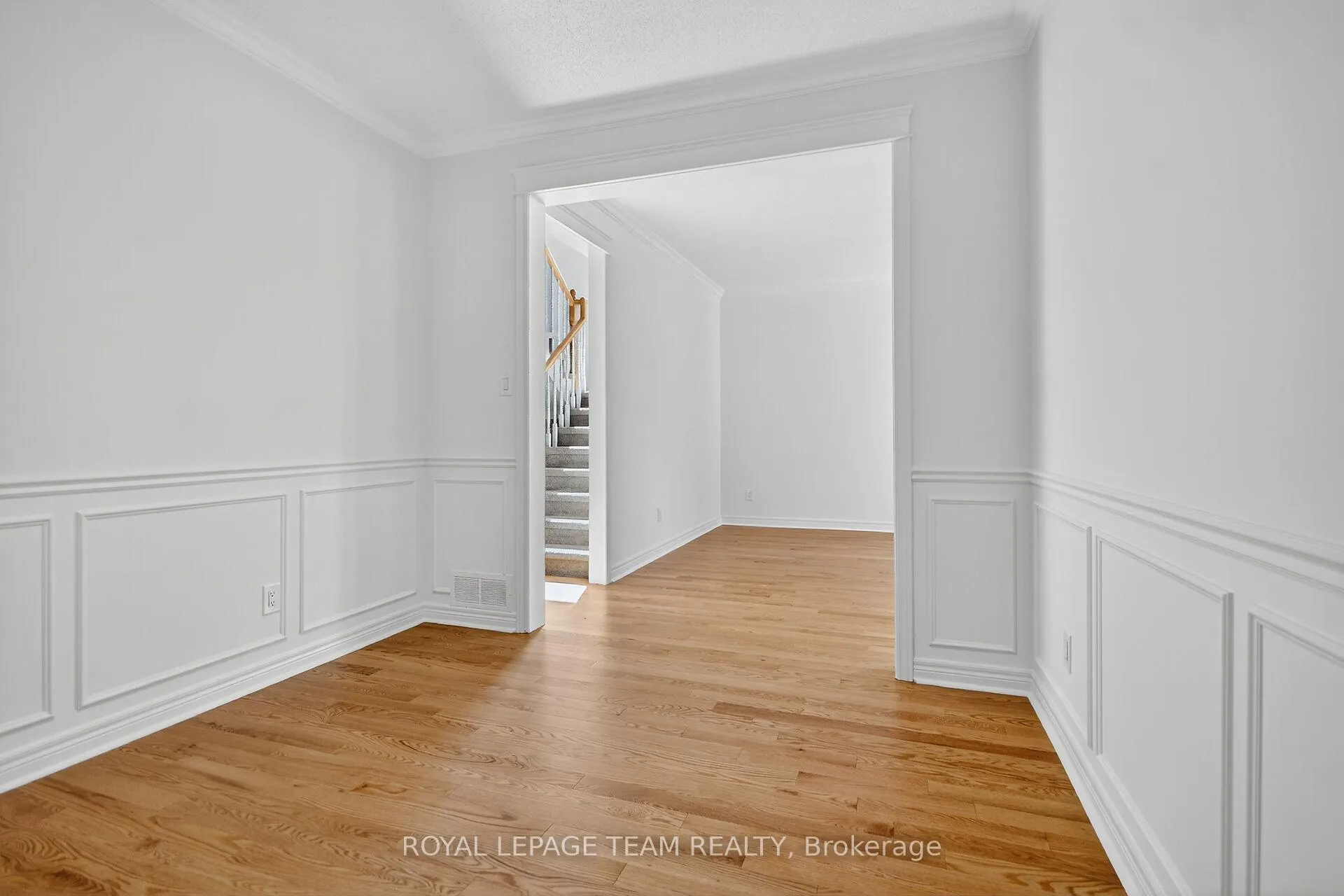 Photo 12 of 6 Stonecroft Terrace, Ottawa, Kanata - Kanata Lakes/Heritage Hills — HOMEH