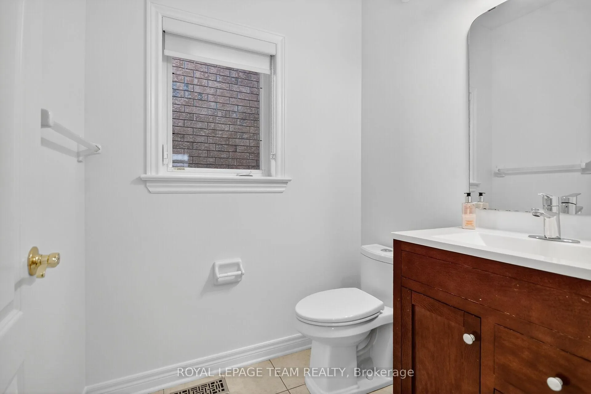 Photo 25 of 6 Stonecroft Terrace, Ottawa, Kanata - Kanata Lakes/Heritage Hills — HOMEH