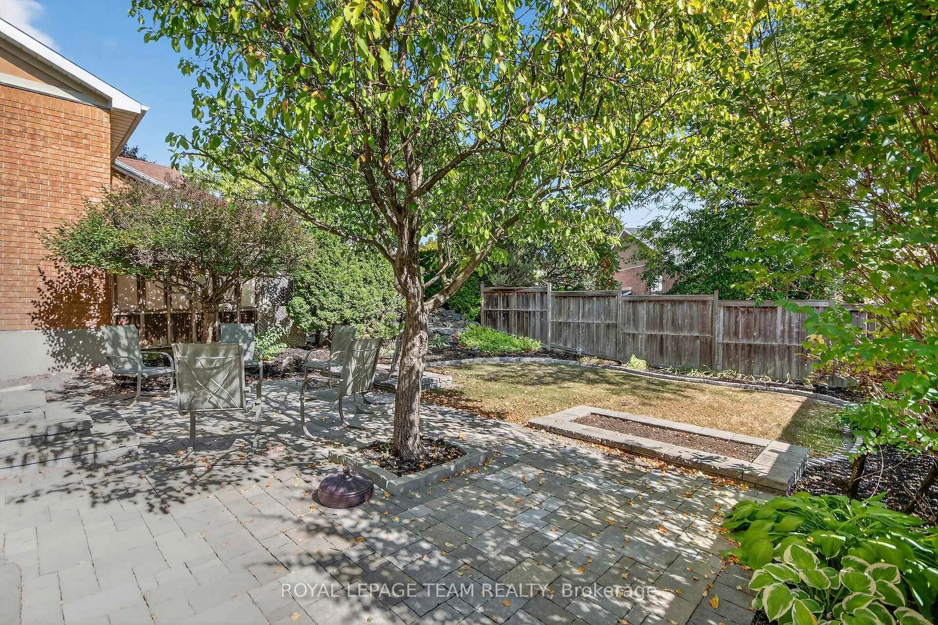 Photo 48 of 6 Stonecroft Terrace, Ottawa, Kanata - Kanata Lakes/Heritage Hills — HOMEH