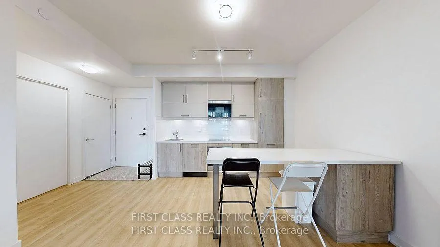 Photo 3 of Unit 730A, 8119 Birchmount Rd, Markham, Unionville — HOMEH