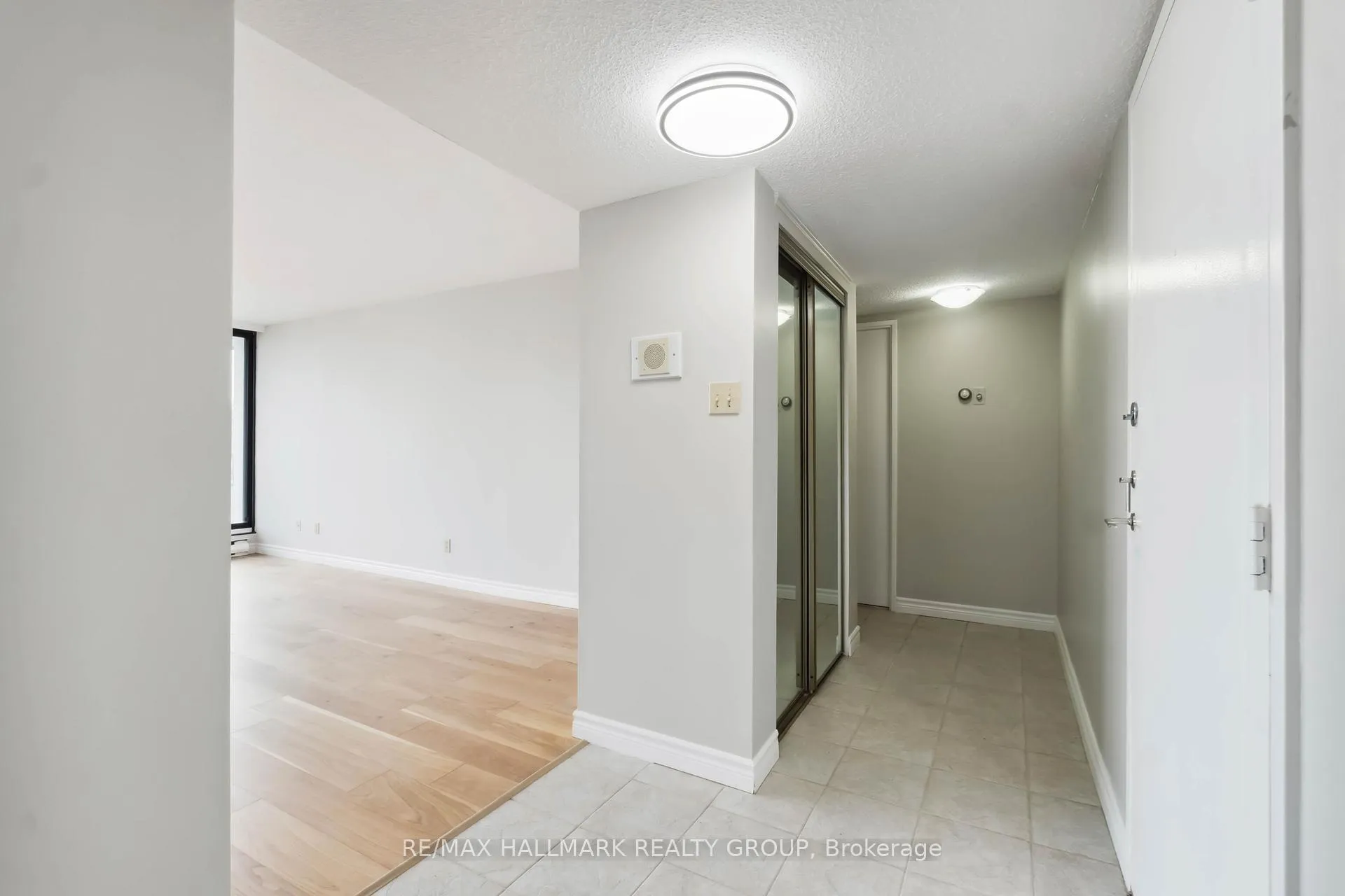 Photo 9 of Unit 505, 370 Dominion Avenue, Ottawa, Westboro West — HOMEH