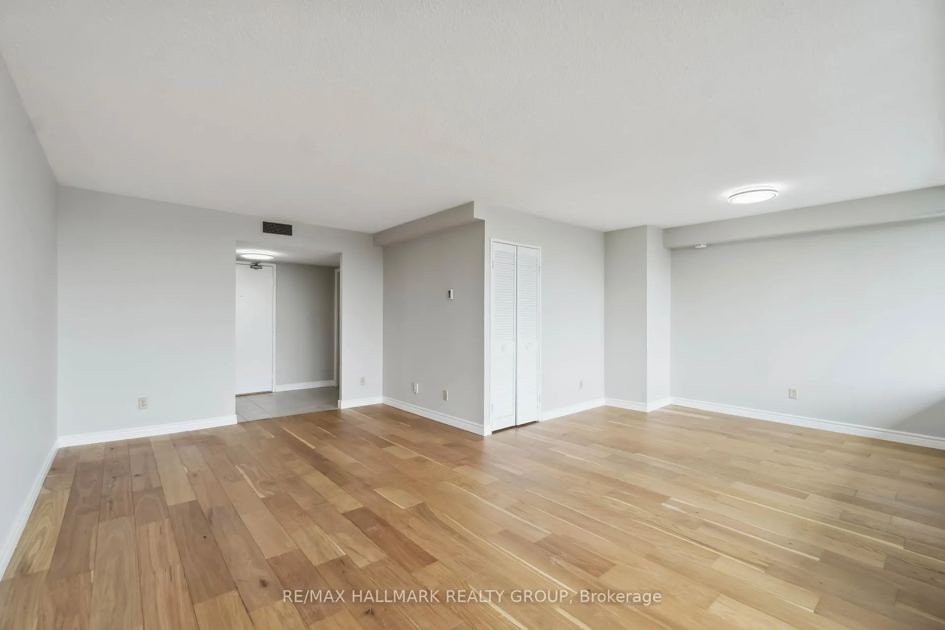 Photo 13 of Unit 505, 370 Dominion Avenue, Ottawa, Westboro West — HOMEH