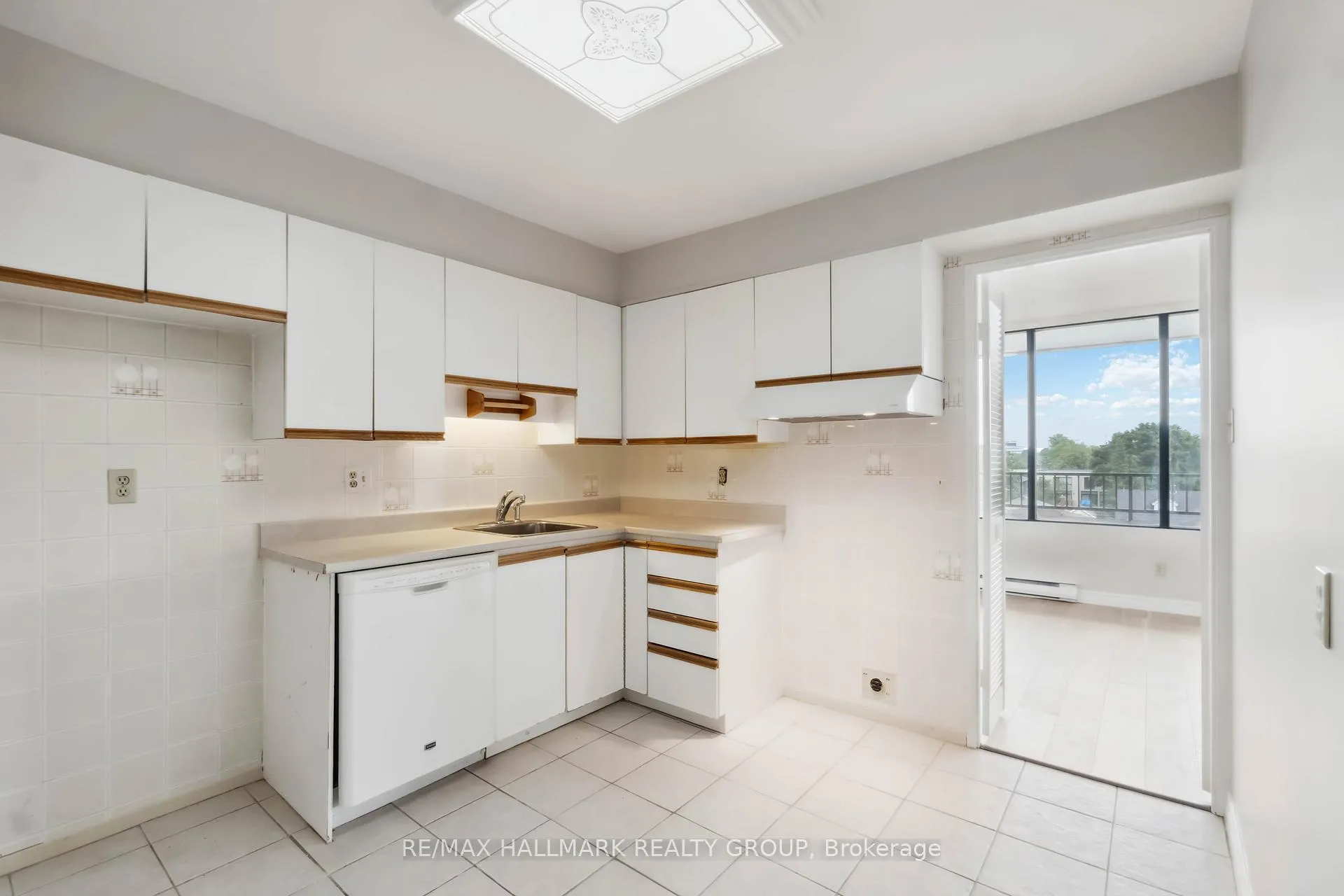 Photo 16 of Unit 505, 370 Dominion Avenue, Ottawa, Westboro West — HOMEH