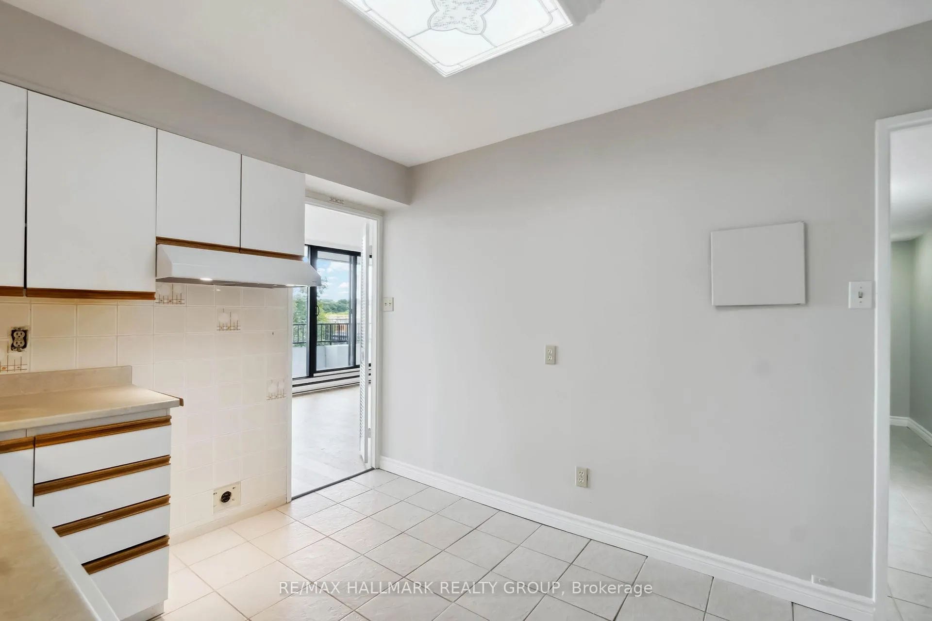 Photo 17 of Unit 505, 370 Dominion Avenue, Ottawa, Westboro West — HOMEH