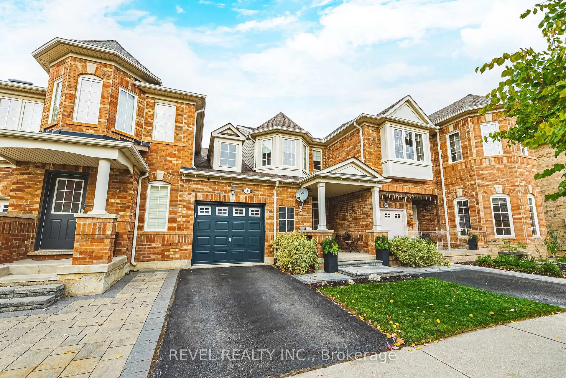 Front of 715 Ambroise Crescent