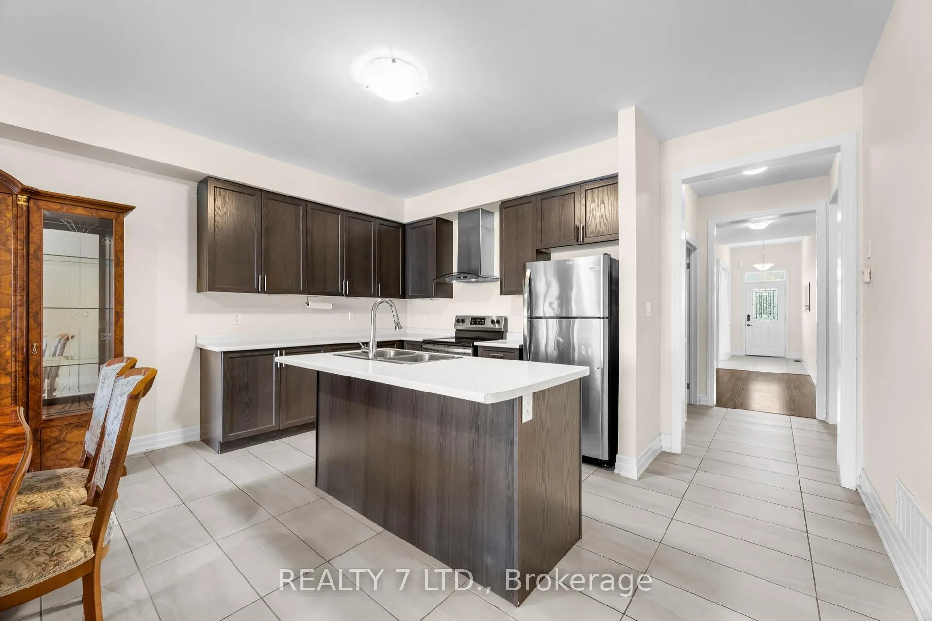 Photo 8 of 4427 Shuttleworth Drive, Niagara Falls, Lyons Creek — HOMEH