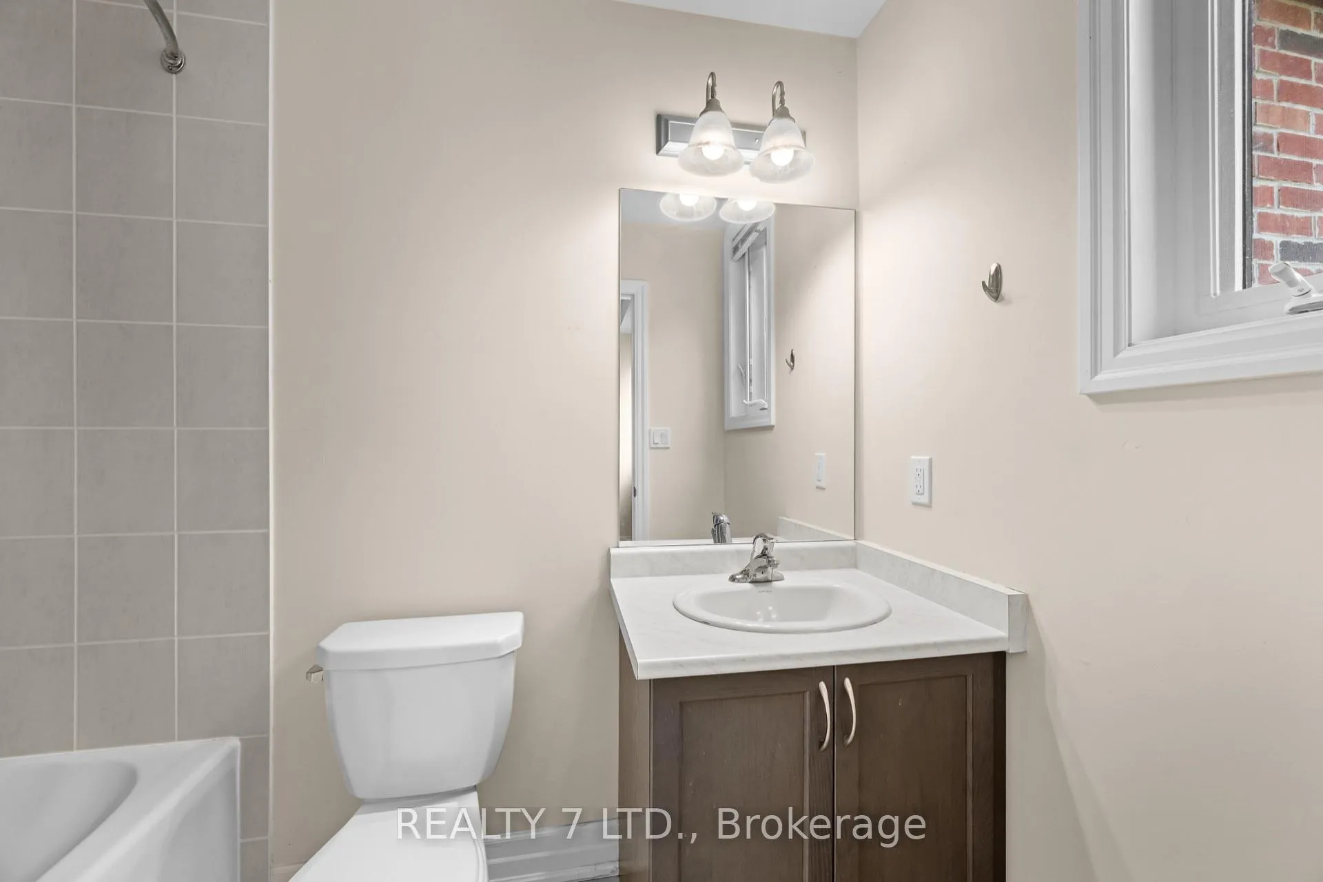 Photo 26 of 4427 Shuttleworth Drive, Niagara Falls, Lyons Creek — HOMEH