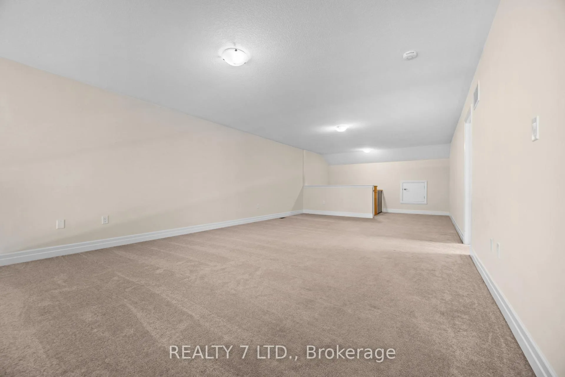 Photo 30 of 4427 Shuttleworth Drive, Niagara Falls, Lyons Creek — HOMEH