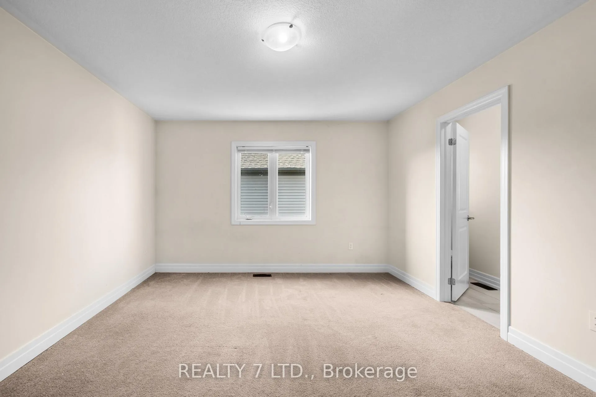 Photo 39 of 4427 Shuttleworth Drive, Niagara Falls, Lyons Creek — HOMEH