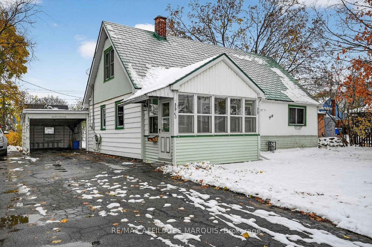 Photo 1 of 40 Oak Street, Smiths Falls — HOMEH