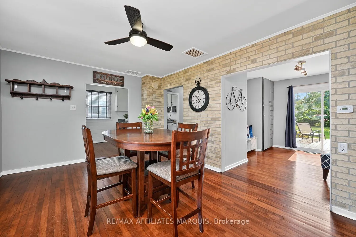 Photo 5 of 40 Oak Street, Smiths Falls — HOMEH