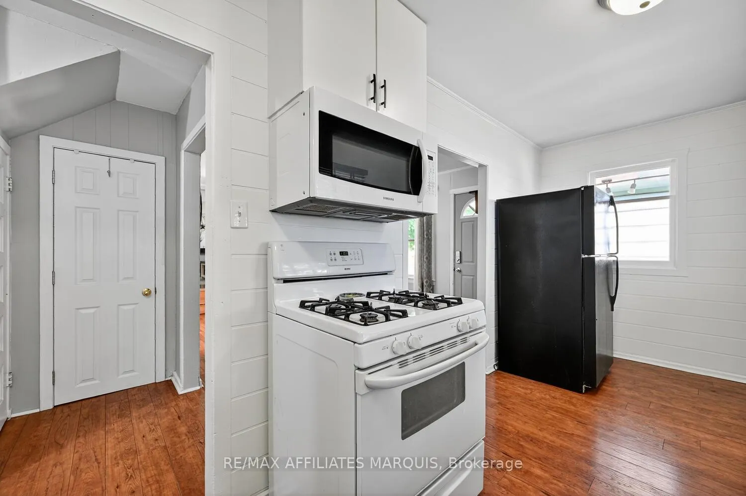 Photo 26 of 40 Oak Street, Smiths Falls — HOMEH