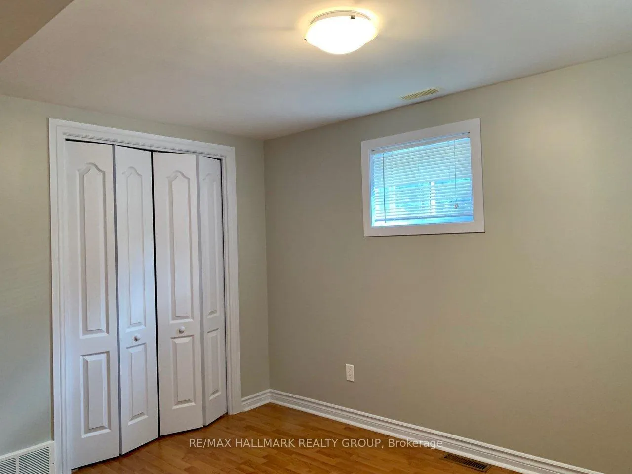 Photo 8 of 315 Summit Avenue, Ottawa, Alta Vista/Faircrest Heights — HOMEH