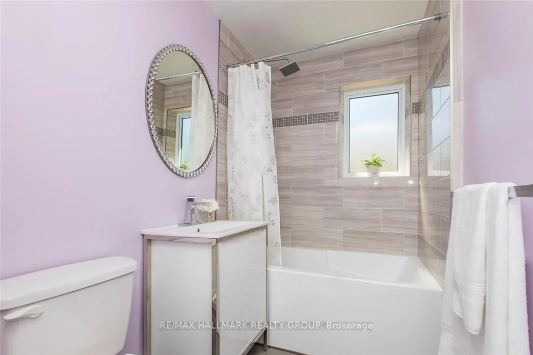 Photo 14 of 315 Summit Avenue, Ottawa, Alta Vista/Faircrest Heights — HOMEH