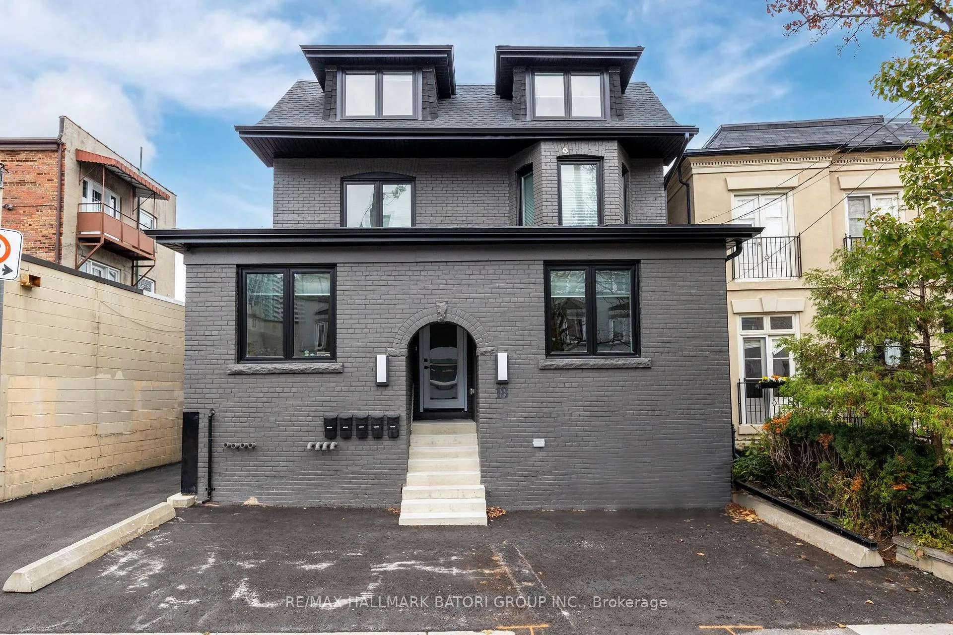Front of Unit Lower, 18 Keewatin Avenue