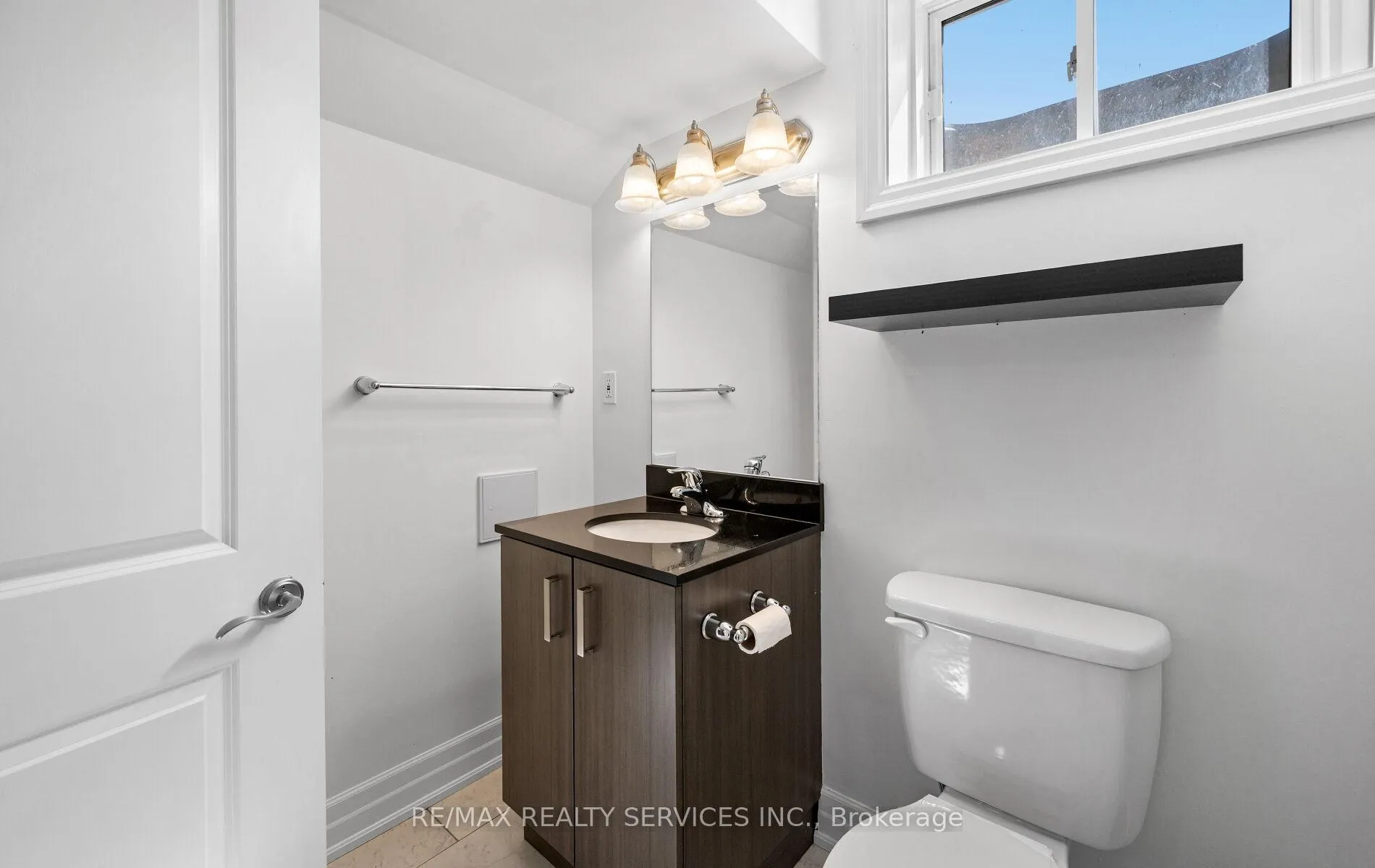 Photo 40 of 182 Tysonville Circle, Brampton, Northwest Brampton — HOMEH
