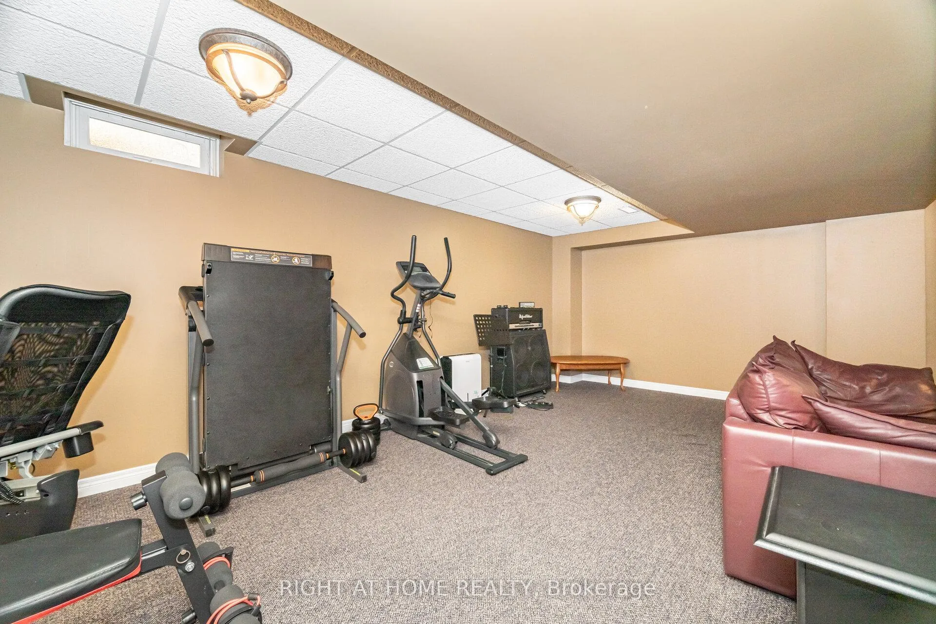 Photo 42 of 1316 Inglehart Drive, Burlington, Tansley — HOMEH