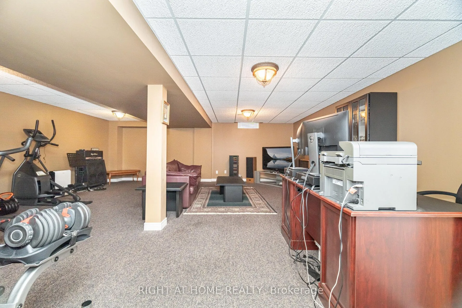 Photo 44 of 1316 Inglehart Drive, Burlington, Tansley — HOMEH