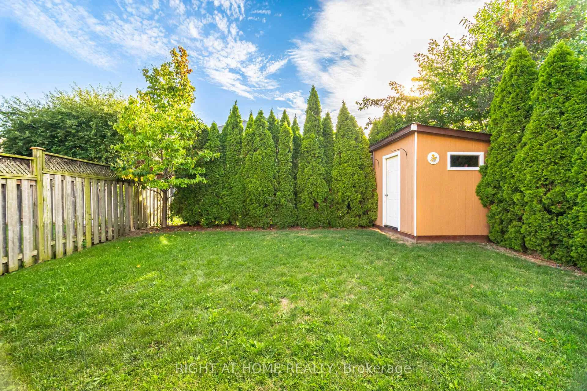 Photo 48 of 1316 Inglehart Drive, Burlington, Tansley — HOMEH
