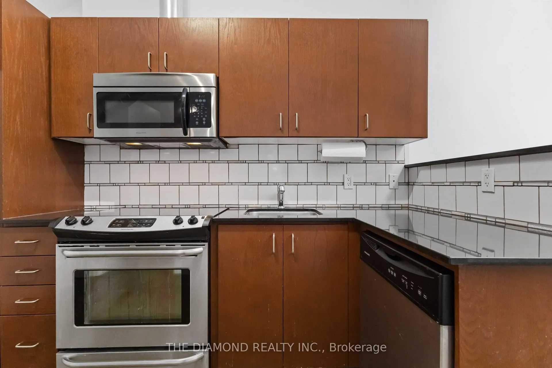 Photo 19 of Unit 255, 201 Carlaw Avenue, Toronto, South Riverdale — HOMEH